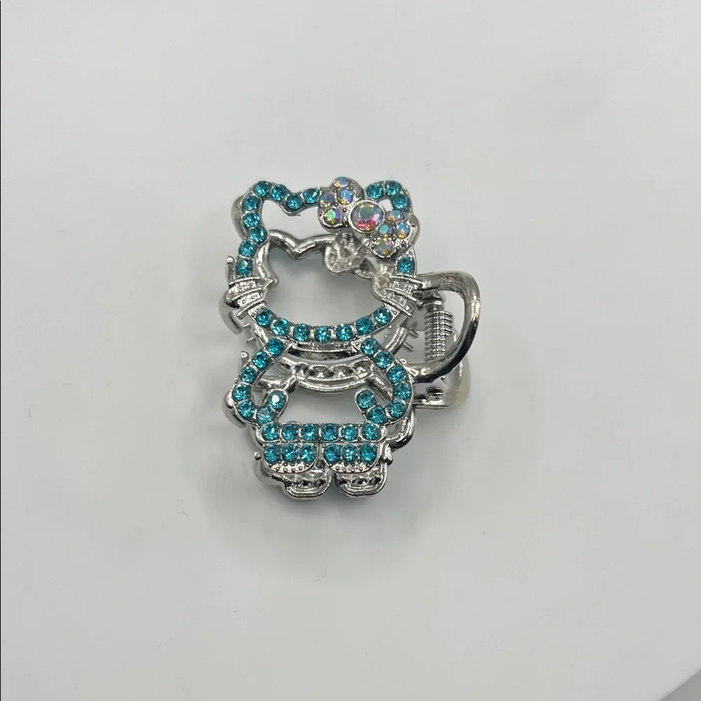 904. Hello Kitty Silver and Blue Crystal Hair Clip
